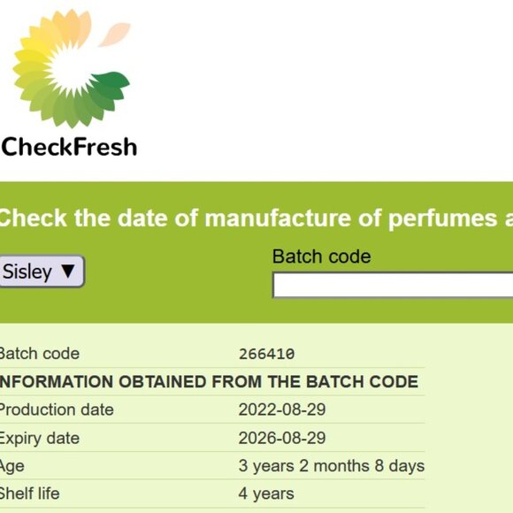 Sisley Black Rose Eye Contour Fluid, 14ml - Picture 2 of 8